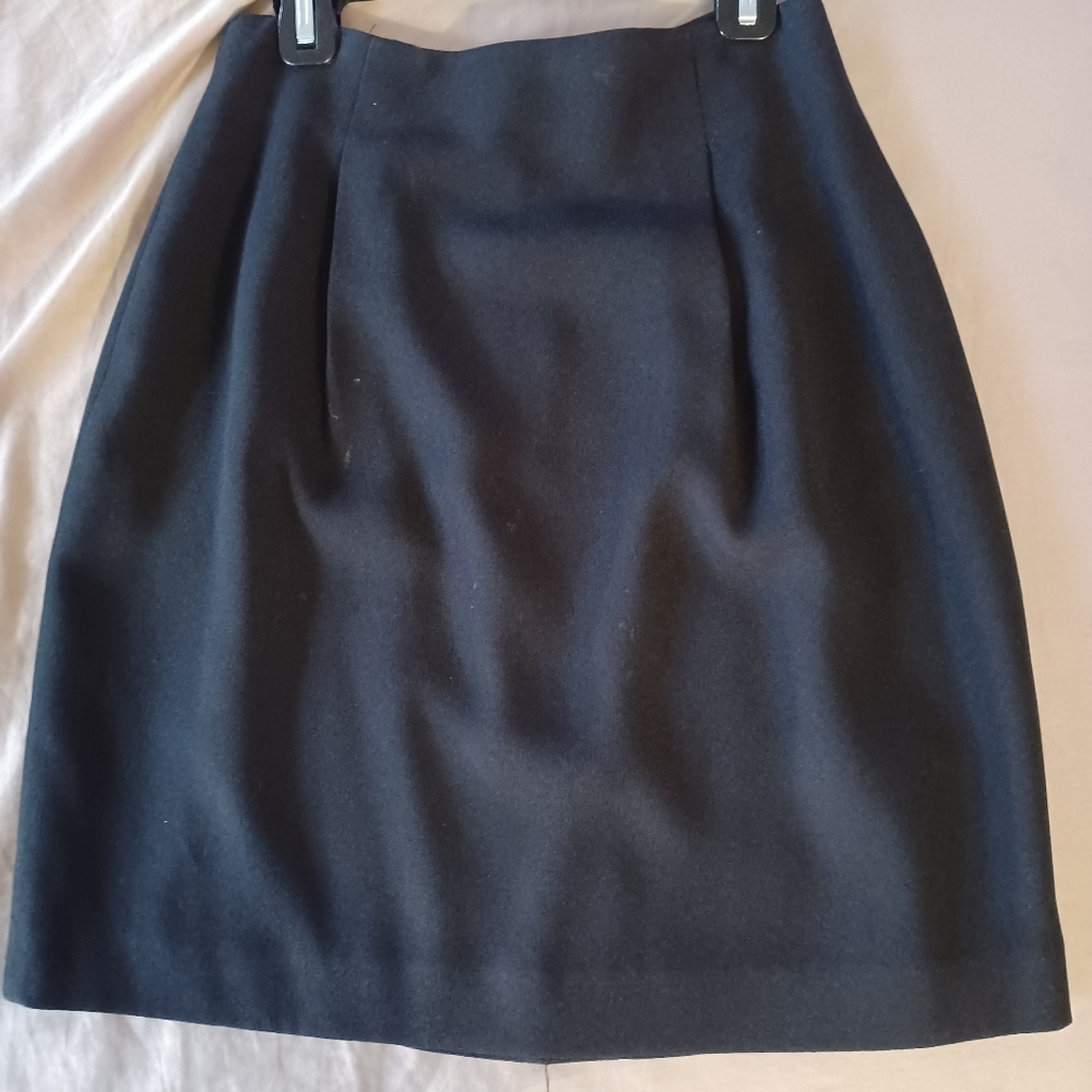 Preview Collection Petites Black Skirt Size 4p